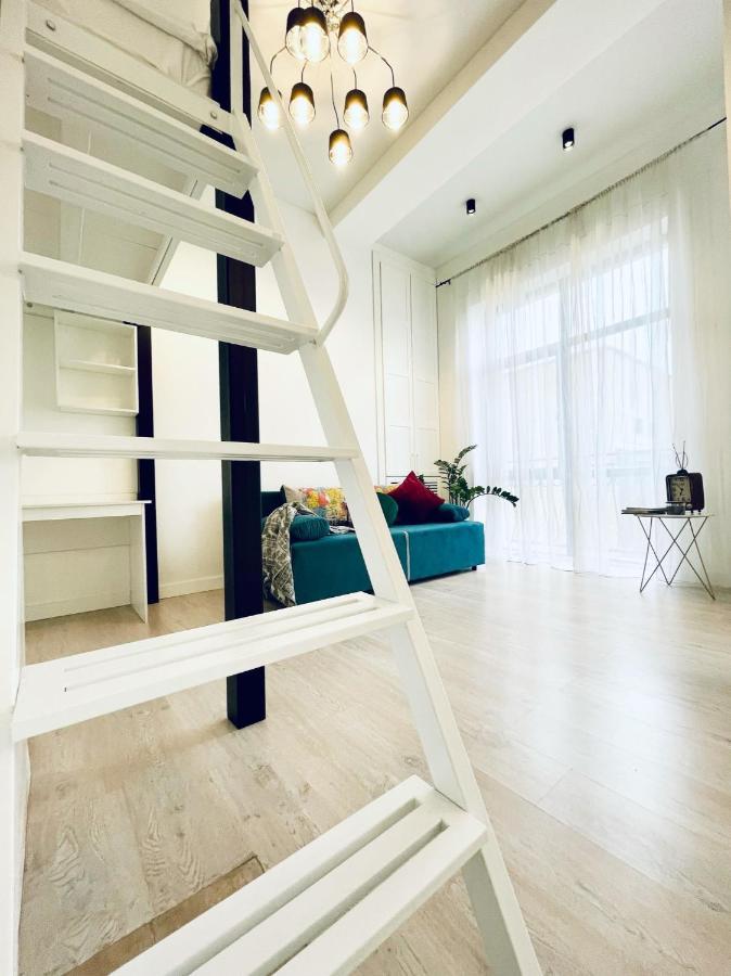 Европейский Остров В Алматы Almaty Exterior foto
